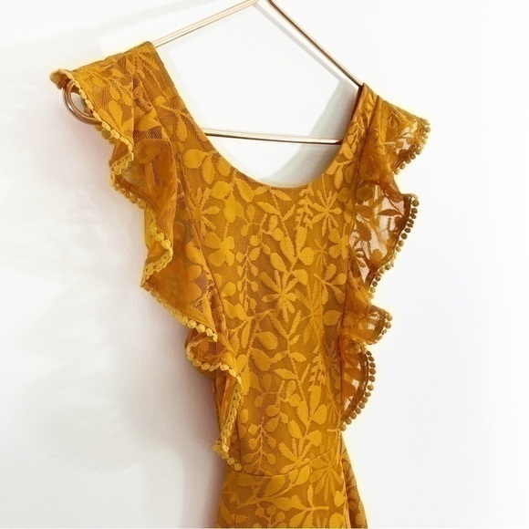 Angel Biba NWT Small Mustard Yellow Lace Open Back Mini Dress Sleeveless - Picture 4 of 11